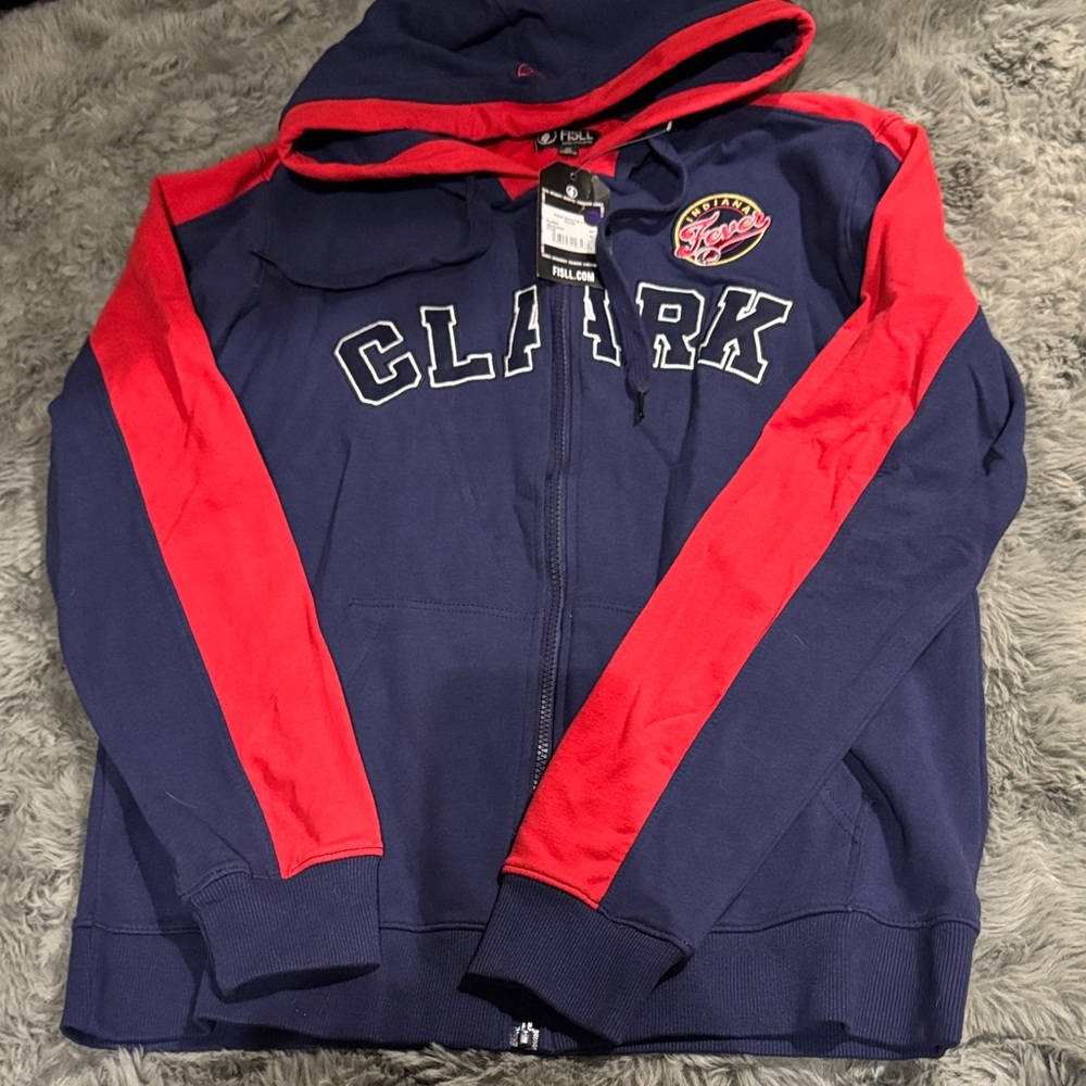 New women’s caitlin clark sweatshirt M
